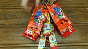 Бюджетный подарок на 8 марта / Сладкий букет / Как упаковать букет / bouquet of sweets