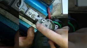 Toyota Prado 120 Как разблокировать замок зажигания если этот винтик был откручен 8 925 507 33 09