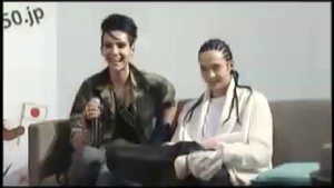 Билл Каулитц и Микрофон