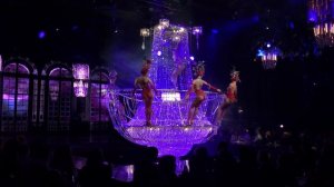 «Лидо» (фр. Lido) — кабаре на Елисейских Полях в Париже