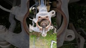 Инфинити FX 35 маленький совет при замене ступицы в сборе.