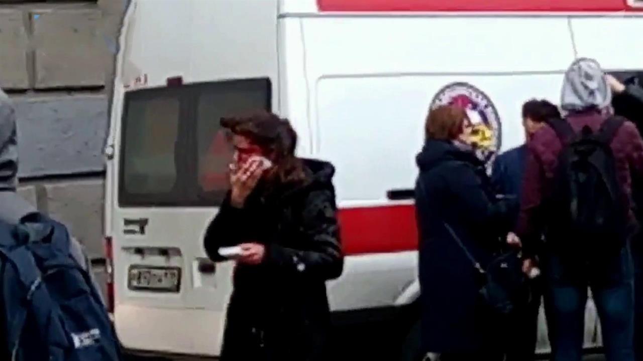 Смерть мясникова при теракте. Санкт-Петербург взрыв в метро 2017 год.