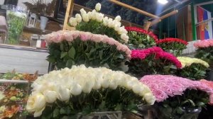 Рижский рынок. Самая большая площадка продажи цветов в Москве. Апрель 2023 г.