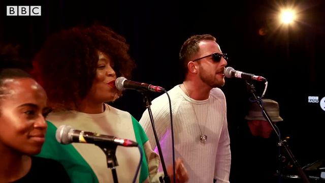 James Morrison - My Love Goes On (Radio 2 Piano Room) смотреть онлайн