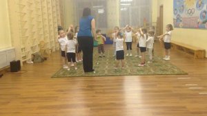 открытое занятие танцевальный кружок в детском саду