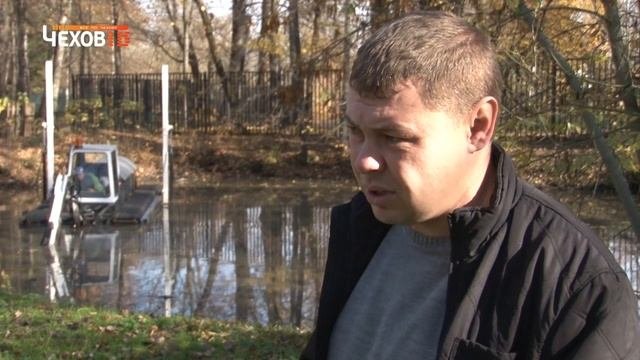 Чистка прудов в Мелихово
