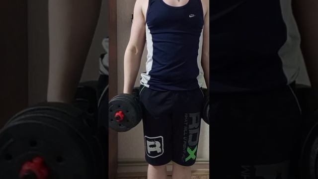 упражнение "прокачивающее трицепс и предплечье". смотреть онлайн