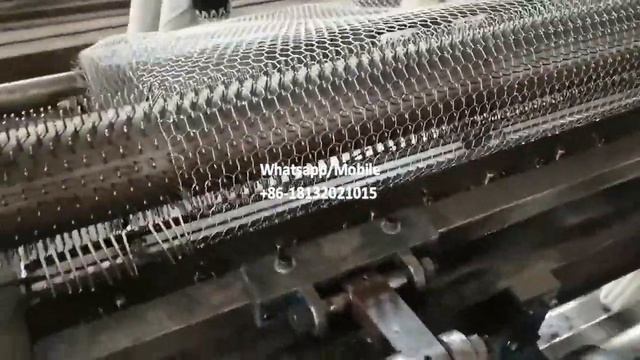Полностью автоматическая машина для изготовления шестиугольной сетки