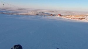 Горные лыжи, скоростной спуск от первого лица.