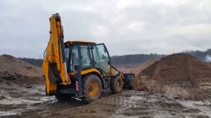 ЭКСКАВАТОР-ПОГРУЗЧИК ELAZ 885