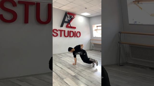 Break Dance смотреть онлайн