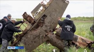 Памятник лётчикам АлСиба в Уэлькале