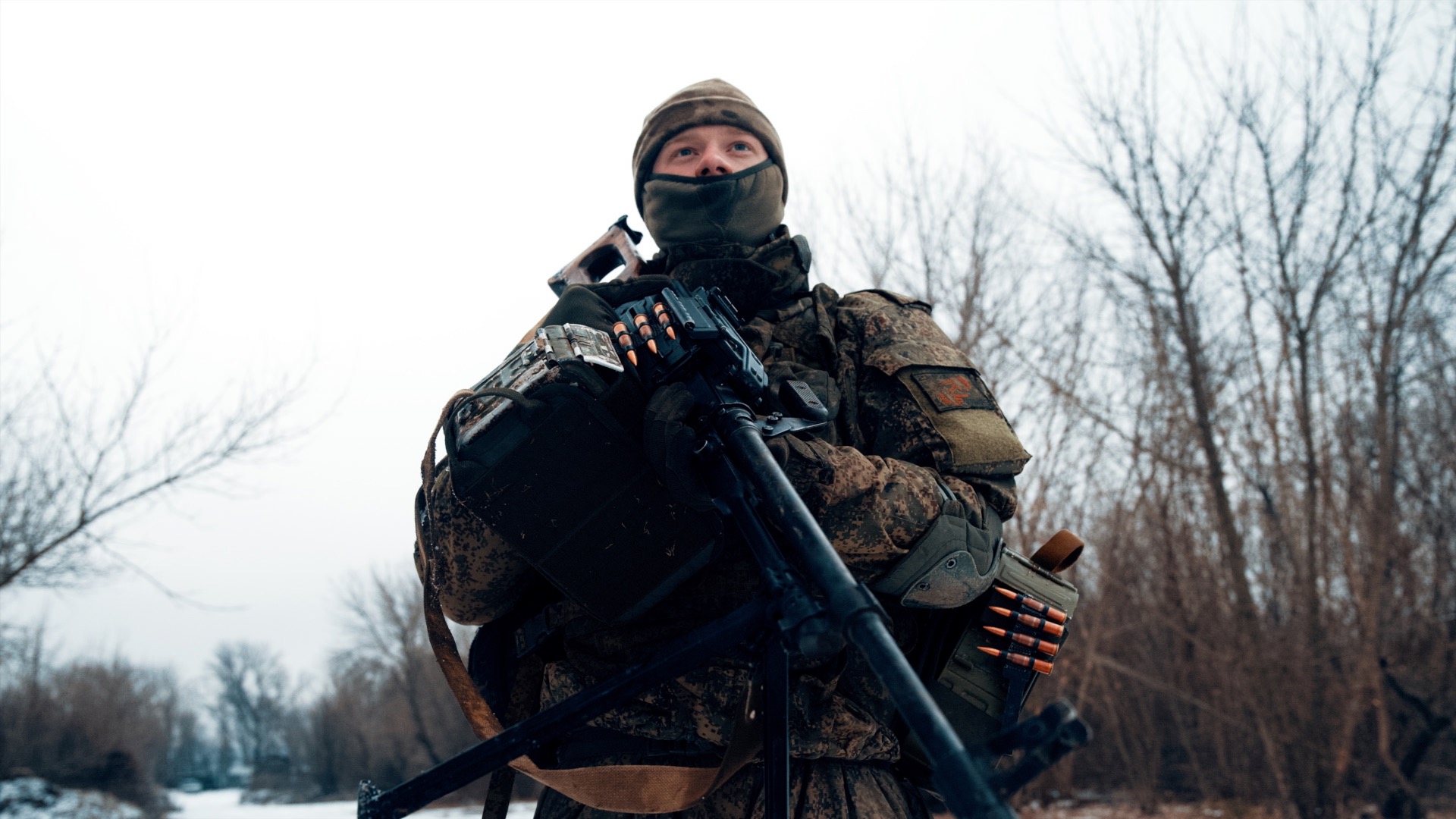 Очередью, очередью! Чтобы «немец» головы не поднял!