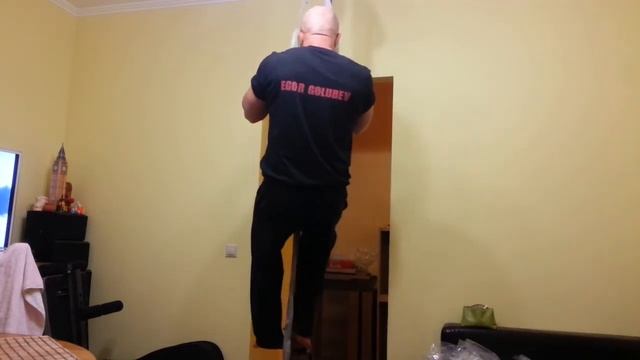 Вис в угол 45сек смотреть онлайн