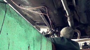 Renualt Clio прокачка тормозной системы без помощника, как выкрутить сломанный штуцер