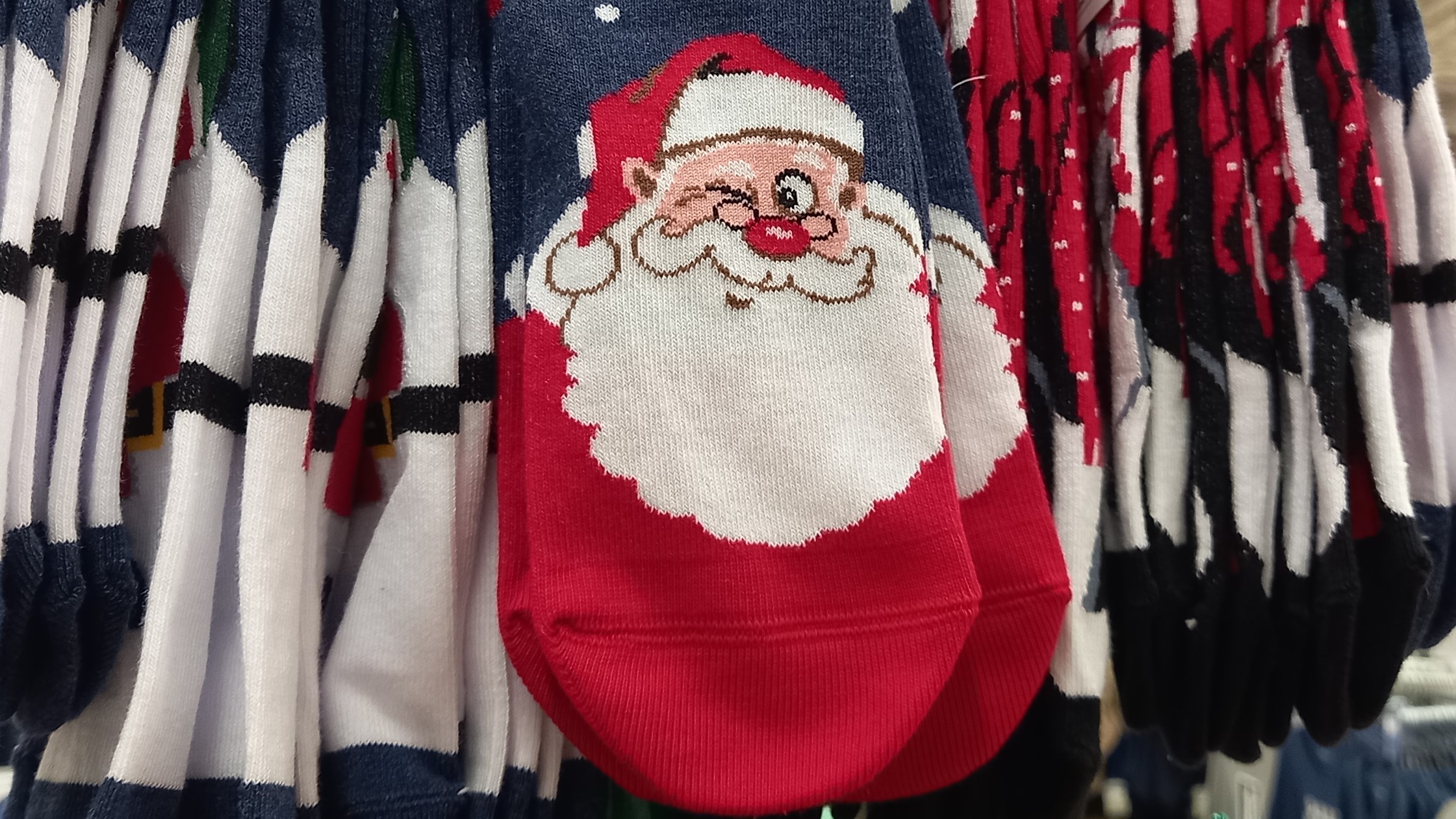 АШАН СОГРЕВАЕТ !!! смотреть онлайн