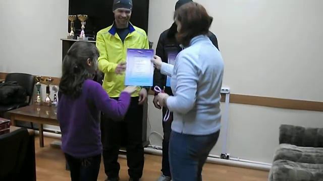 Награждение мужчин в общем зачёте Гран-при России по горному бегу 2013 года смотреть онлайн