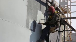 Пескоструйная очистка резервуара