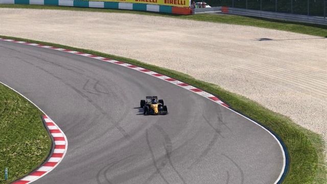 F1 2017 Заезд на время работаю тест пилотом команды Renault На трассе Сепанг, Малайзия смотреть онлайн