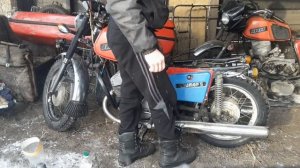 Что будет если подсолнечное масло смешать с Бензином.Мотоцикл работает на Подсолнечном Масле)))