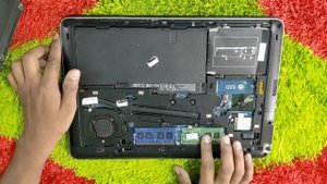 How to Upgrade Ram on HP Elitebook 840 G1 & G2 laptop ।। Laptop Gallery jessore।। Dipu Official Vlo