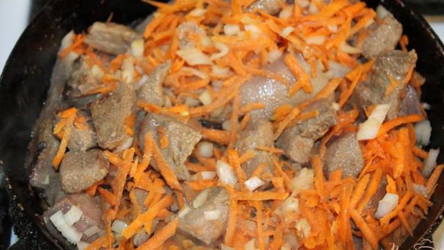 Паштет из свиной печени с сливочным маслом