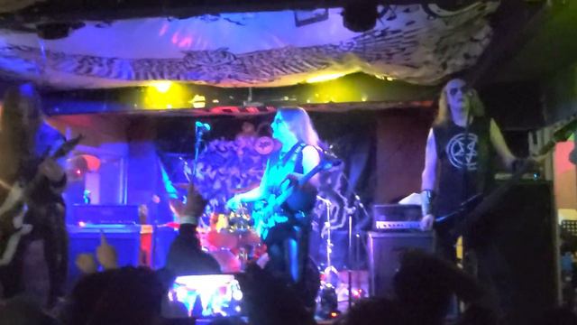 Warmaster Returns  -  Satanic Warmaster Live El salvador