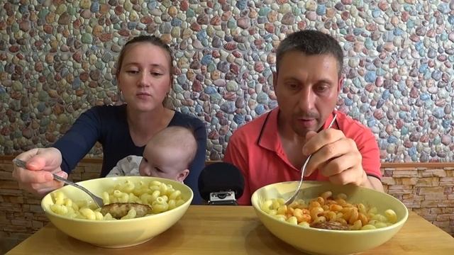 РУССКИЙ МУКБАНГ КОТЛЕТЫ С МАКАРОШКАМИ | RUSSIAN MUKBANG CUTLETS WITH MACARONI #mukbang #мукбанг