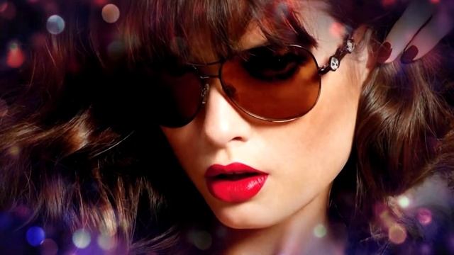 ХОЧЕШЬ, СТАНУ Я ДРУГОЙ - стихи: Нина Колганова, музыка: Андрей Шистка, вокал: Любовь Великанова смотреть онлайн