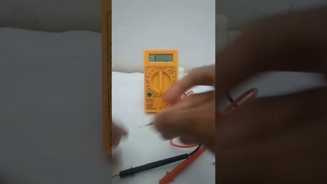 Dt830 multimeter show the accurate value of 100 ohm resistor #short #ojaswaexperiment