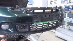 Установка откидной рамки номера на Mini Cooper