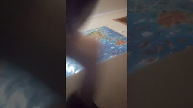 куда можно спрятаться от незнакомых людей в реальной жизни смотреть онлайн