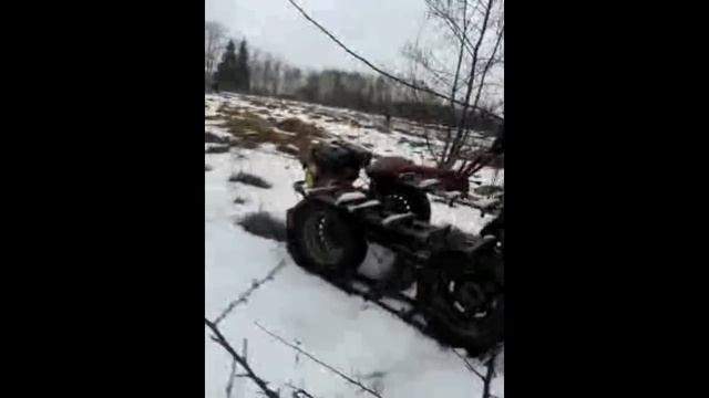 Мотоблок МТЗ Белорус с гусеничной приставкой смотреть онлайн