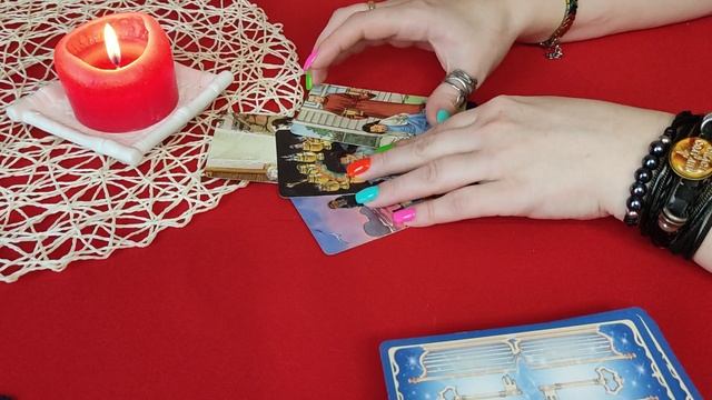 Что он знает о Ваших чувствах к нему? и чего ждете от него??❤️??- 2 позиции