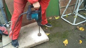 Makita HR3200C