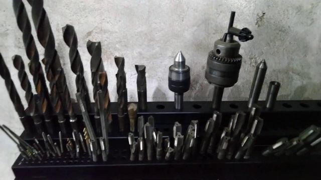 полка для оснастки токарного станка смотреть онлайн