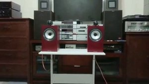 B&W 705 S2