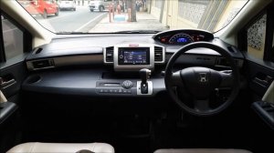 Honda Freed PSD 2012 walkaround and interior