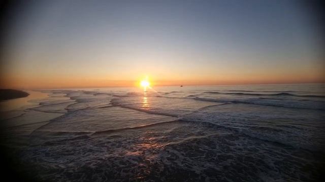 Море.Квадратные волны.Пролив лаМанш,Англия,Франция.