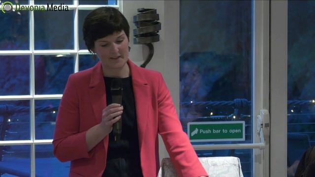 Kingsbridge & Salcombe Chamber of Commerce plastics workshop смотреть онлайн