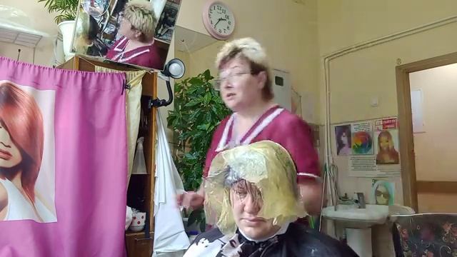 Делаем мелирование пленкой
