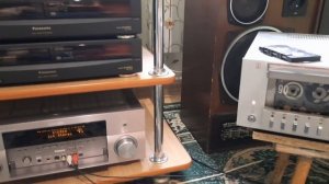 индикаторы стрелочки...свой шарм и красота... кассетная дека романтика 220 с...послушаем...