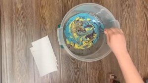 Создаём эффект мрамора на бумаге