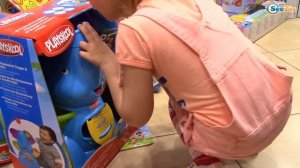 Хелло Китти с Ярославой в магазине игрушек. Шопинг в Турции. Игрушки для детей. Hello Kitty Toys