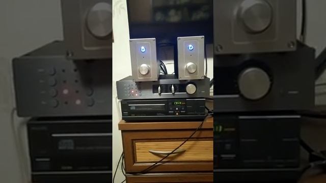 Два моноблочных оконечных усилителя в классе А по схеме JLH 1969 смотреть онлайн