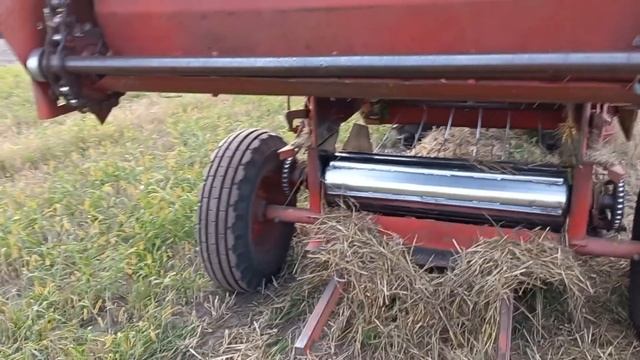 Пресовка соломи ПРФ 145, сезон 2022. смотреть онлайн