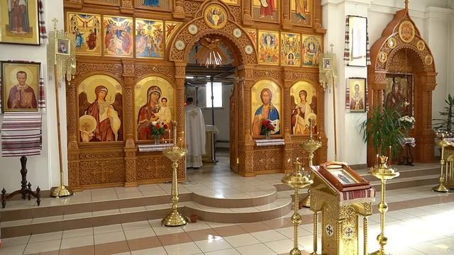 Утреня и Божественная Литургия. 03.09.2023 смотреть онлайн