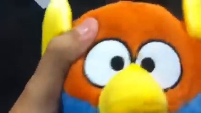 I won Angry Birds Space plush toy at Chuck E Cheese смотреть онлайн