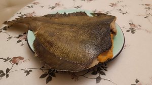 Камбала на каждый день, а любителям рыбки можно и к новогоднему столу! Быстро, вкусно, нежно!