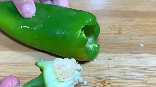 看看飯店行政總廚怎麼炒土豆絲的，這烹飪技術簡單易學，清淡好吃【阿朝哥美食 】#炒土豆絲 #土豆  #土豆絲